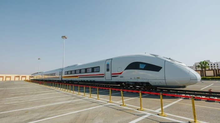 L'Égypte lance ses trains à 250 km/h : l'Afrique accélère