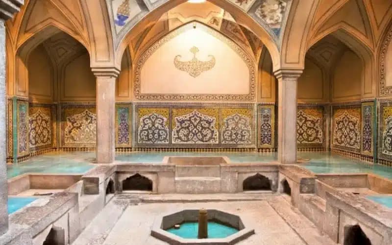 Justice sociale au Maroc: un hammam condamné à indemniser