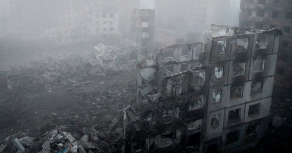 Ukraine: les peuples face aux géants de la guerre