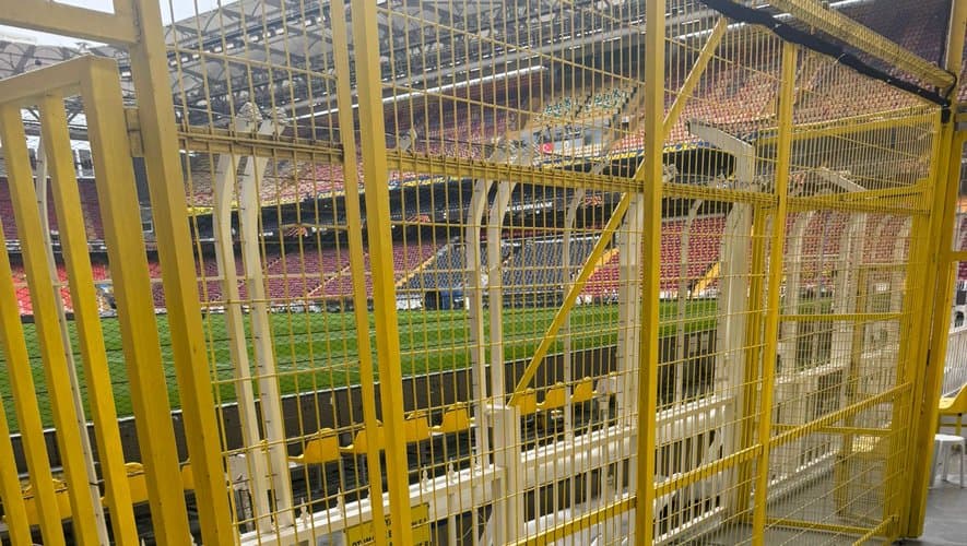 Turquie : supporters handicapés enfermés comme des bêtes