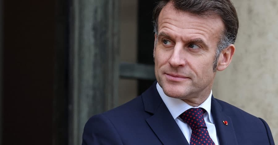 Désinformation russe: Macron visé par de faux scandales